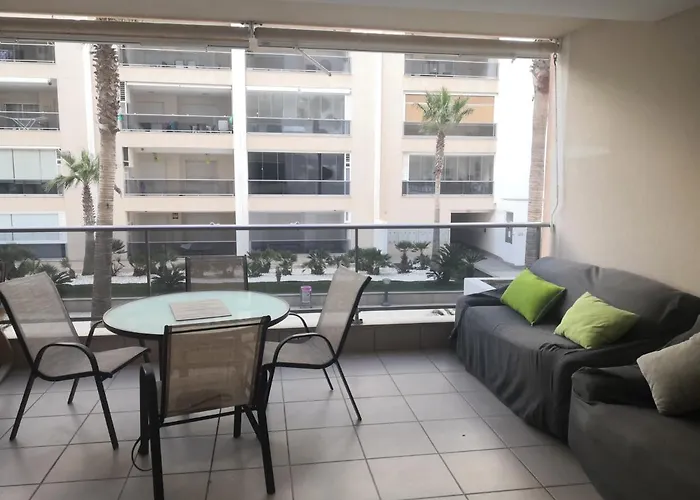 Apartamento Mar Y Sal En Primera Linea De Playa Vacaciones En Roquetas De Mar Piscina Disponible A Partir De 1 De Julio