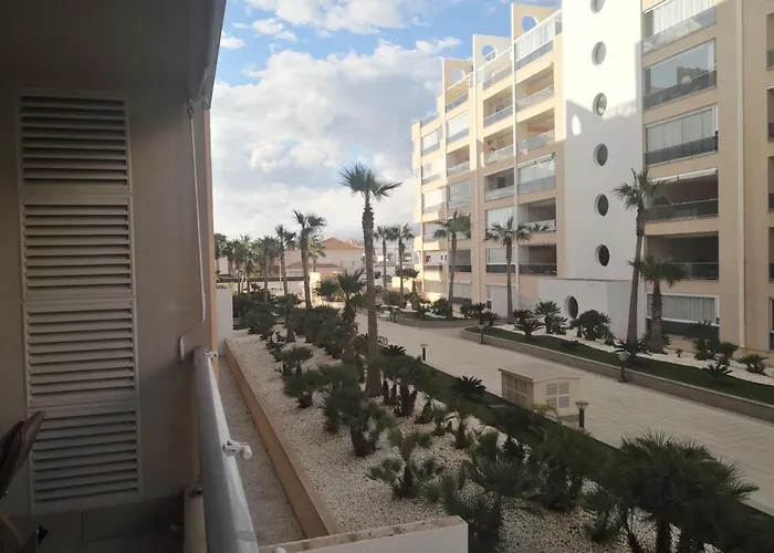 Apartamento Mar Y Sal En Primera Linea De Playa Vacaciones En Roquetas De Mar Piscina Disponible A Partir De 1 De Julio