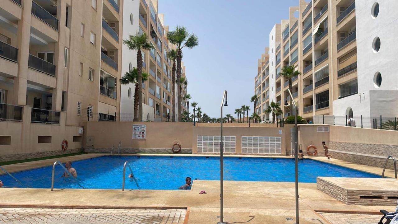 Mar Y Sal En Primera Linea De Playa Vacaciones En Piscina Disponible A Partir De 1 De Julio Apartment *